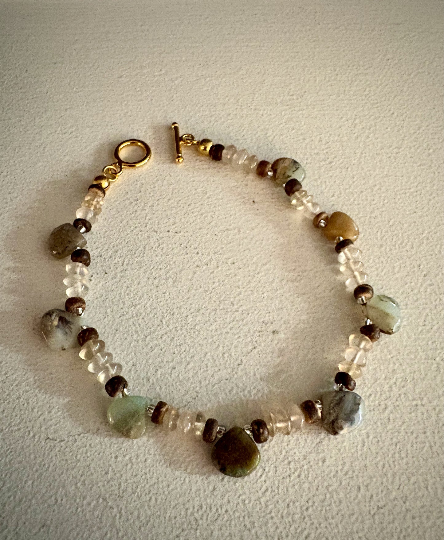 Astelle Bracelet - Agate and Misty Quartz