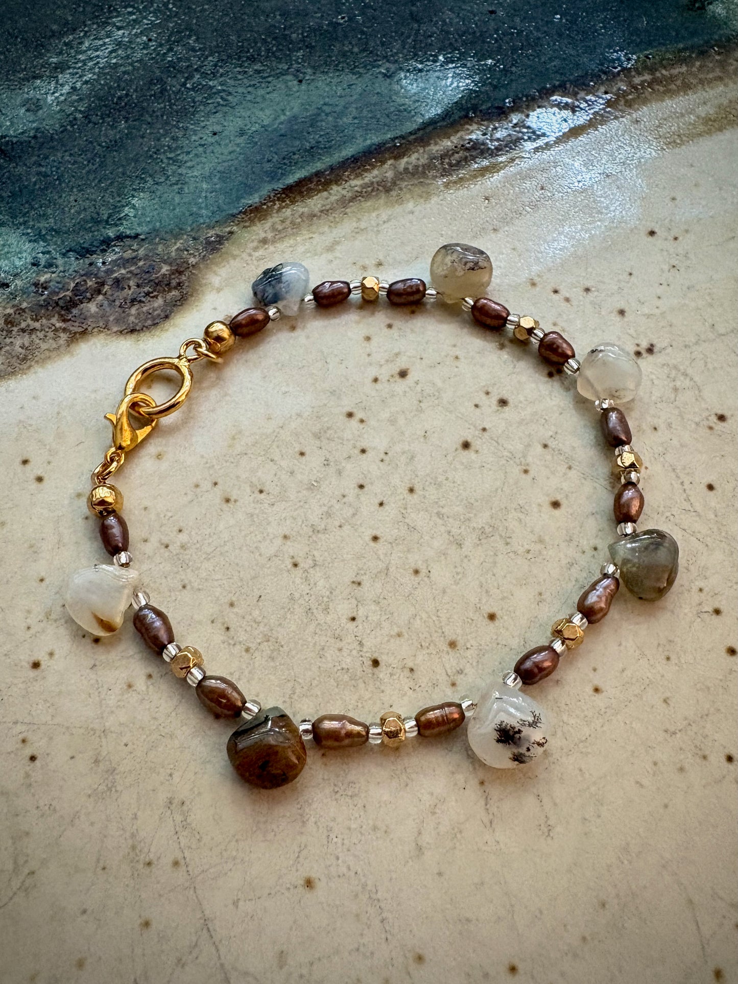 Akraia Bracelet - pearl and agate