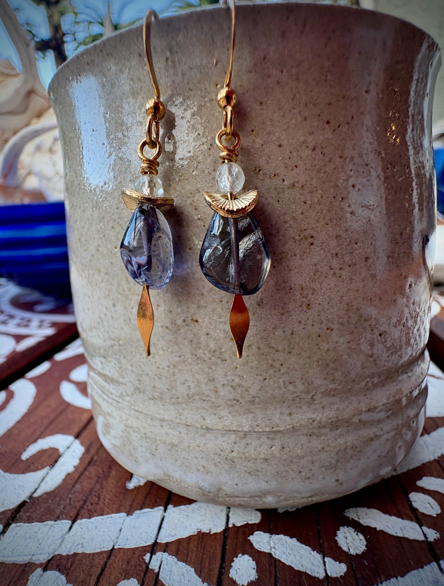 Ciruela Earrings - Iolite and Fluorite