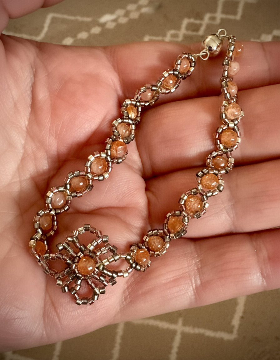 Hyllis Bracelet - Sunstone Beadwork