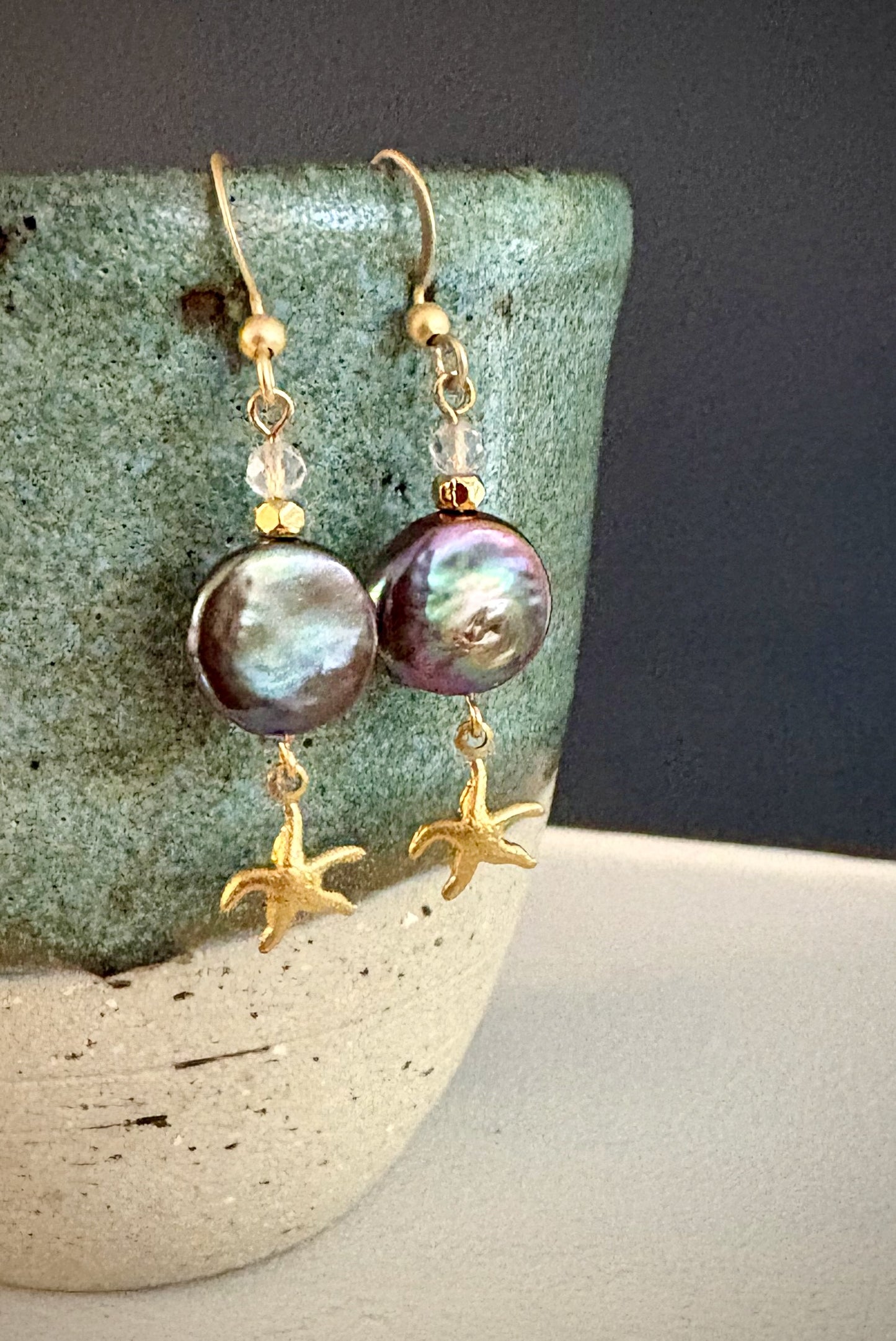 Jazmín Earrings - Peacock Pearl and Quartz