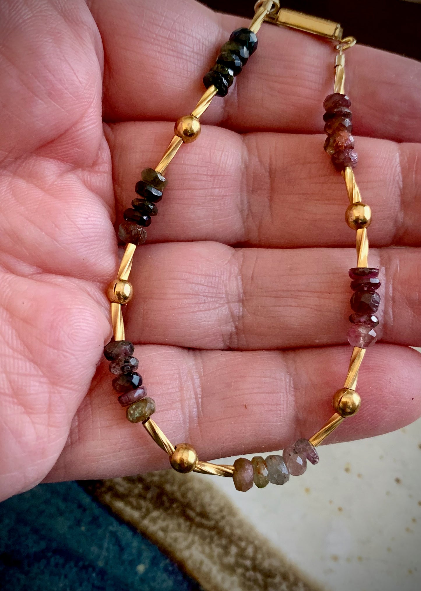 Kariye Bracelet - Garnets in gradient