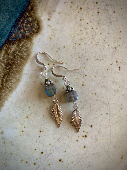 Deliciosa Earrings - Labradorite Cube and  Feather Dangle