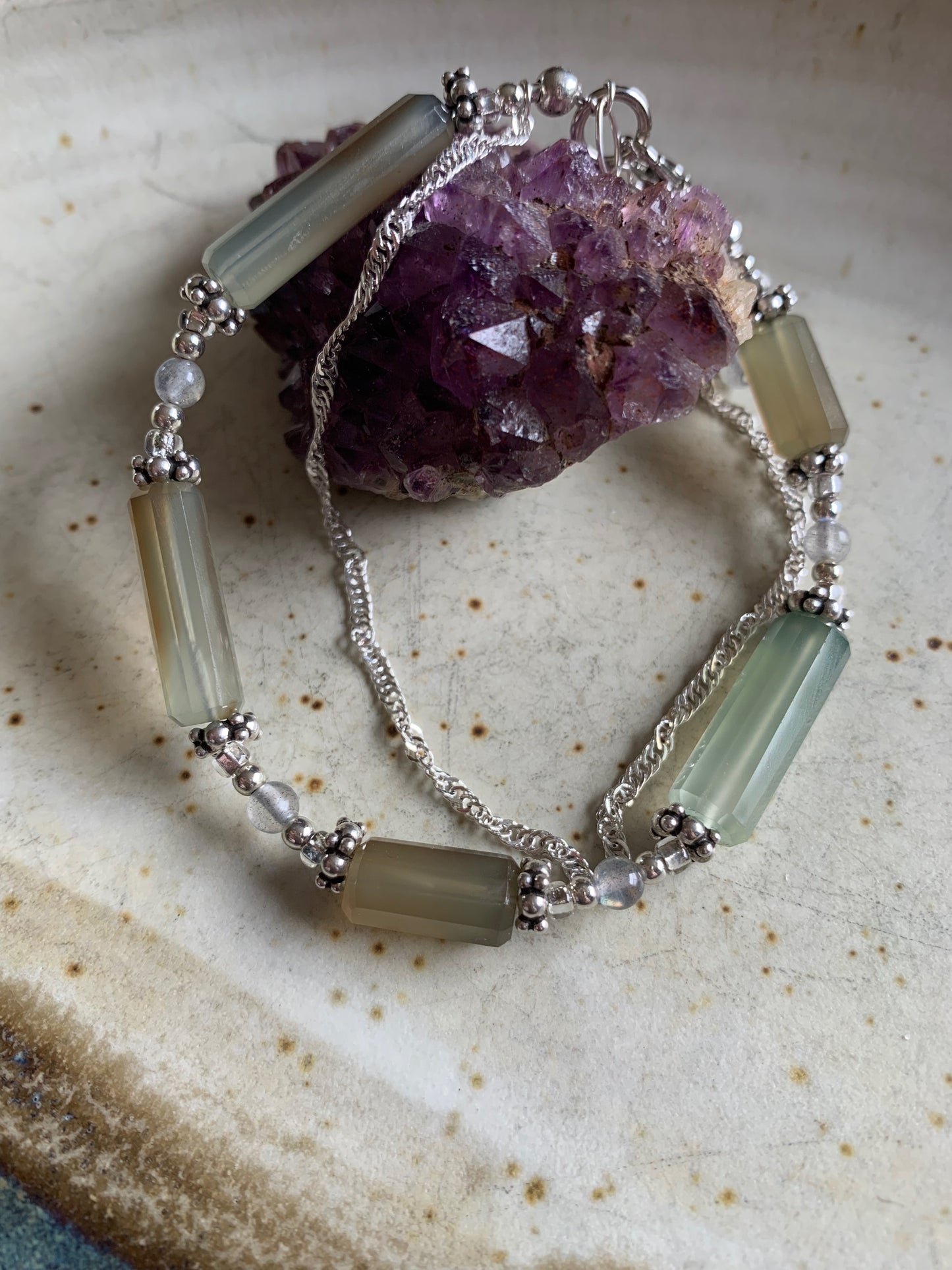 Creusa Bracelet - Chalcedony and Labradorite