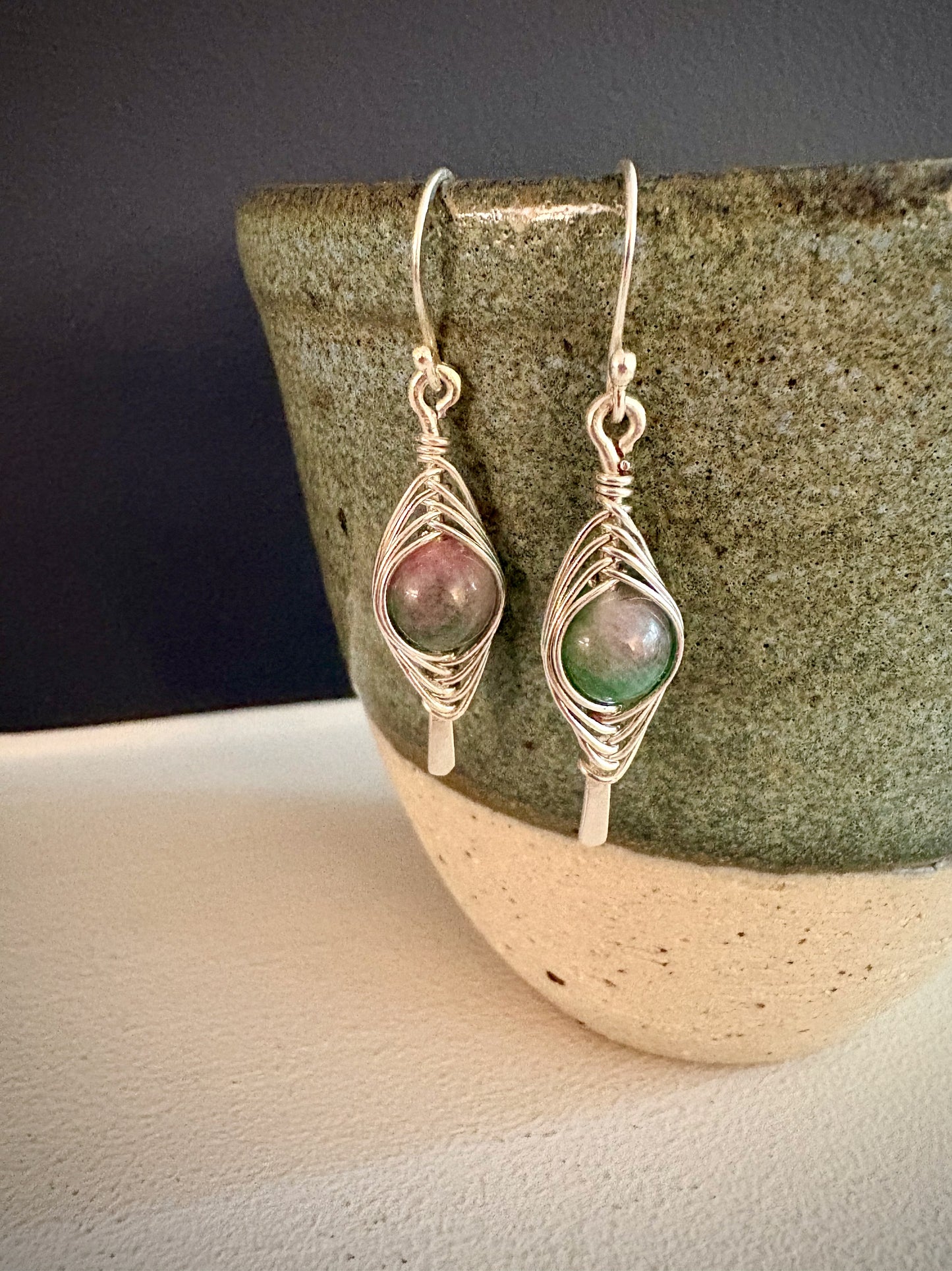 Emocionante Earrings - Purple and Green Fluorite