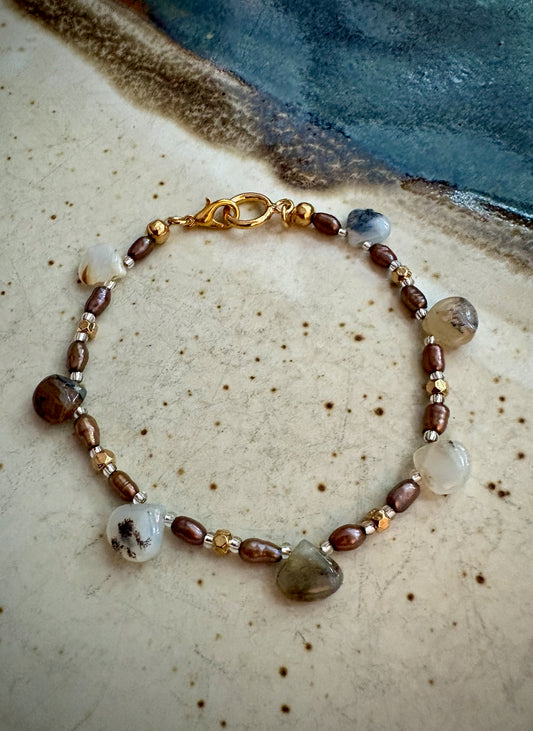 Akraia Bracelet - pearl and agate