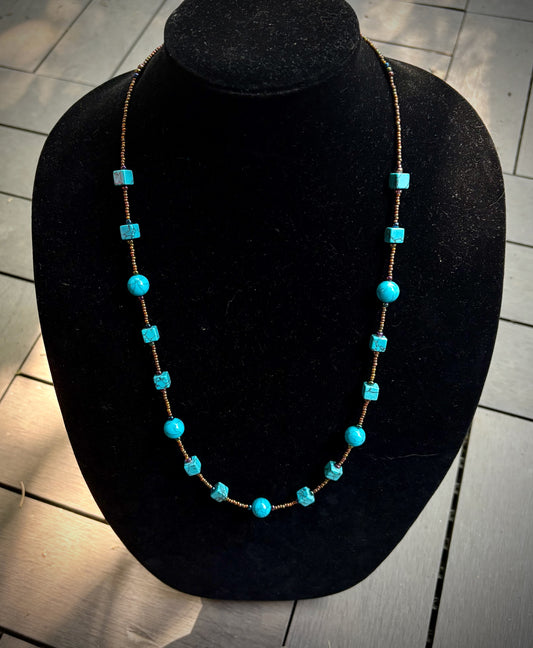 Rothys Necklace - Howlite