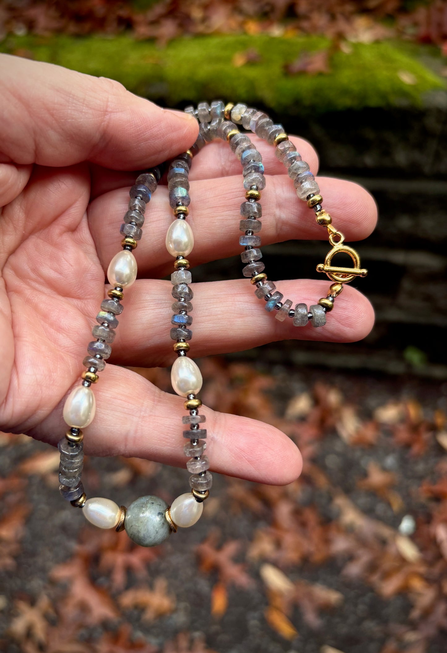 Lunamar Necklace - Labradorite and Pearl