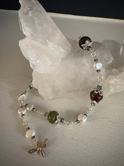 Varisse Bracelet - Moss Agate and Pearl