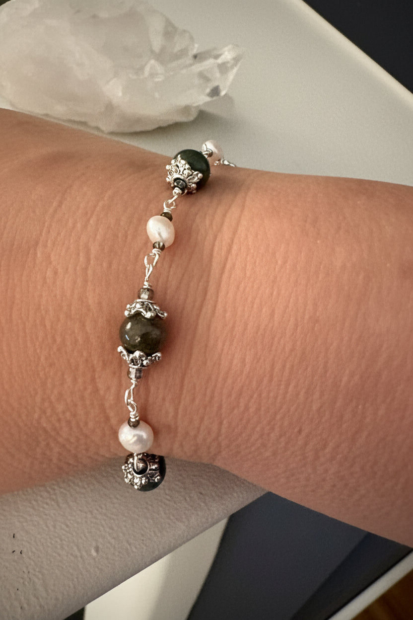 Varisse Bracelet - Moss Agate and Pearl