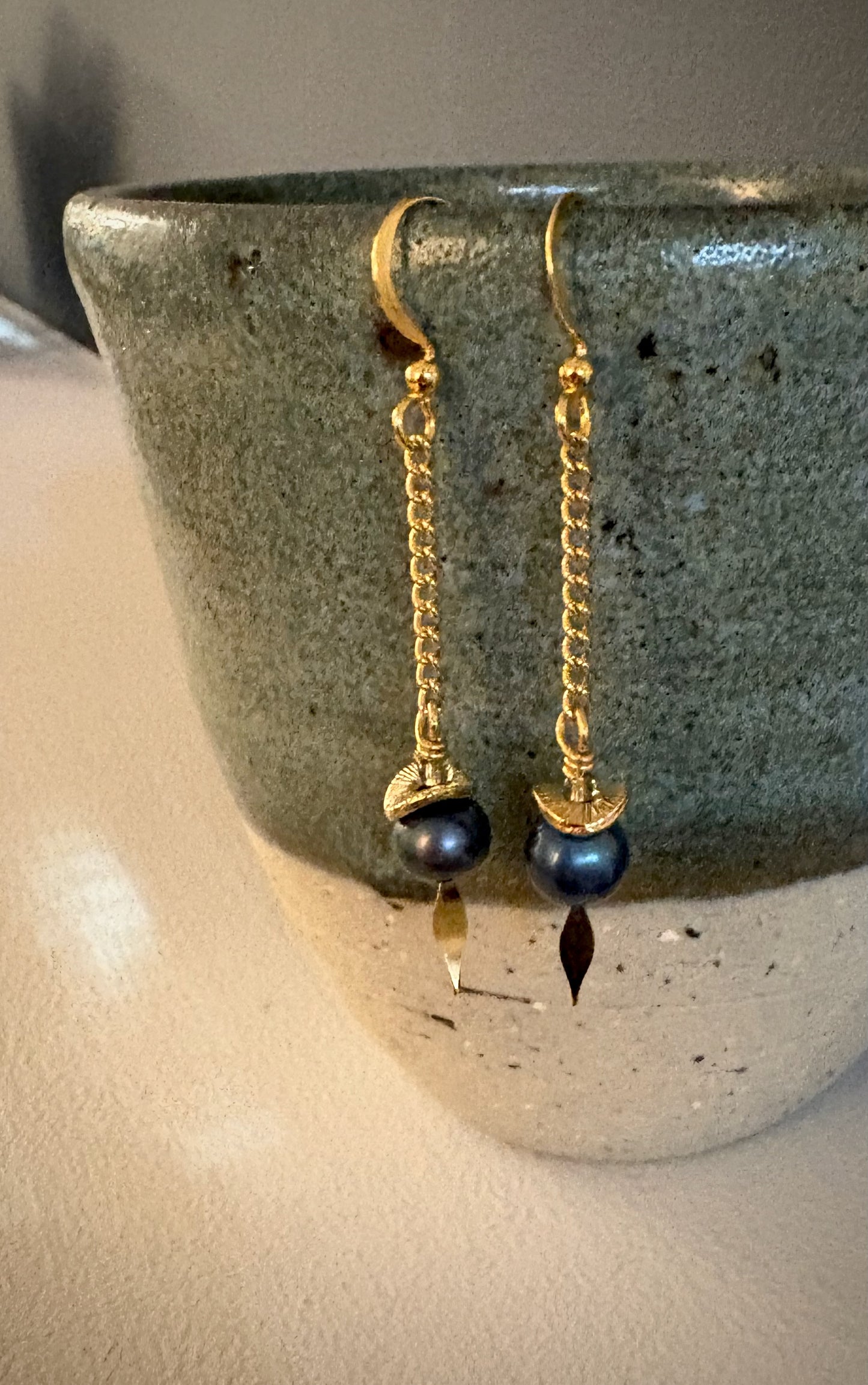 Antonella Earrings - Freshwater Pearl