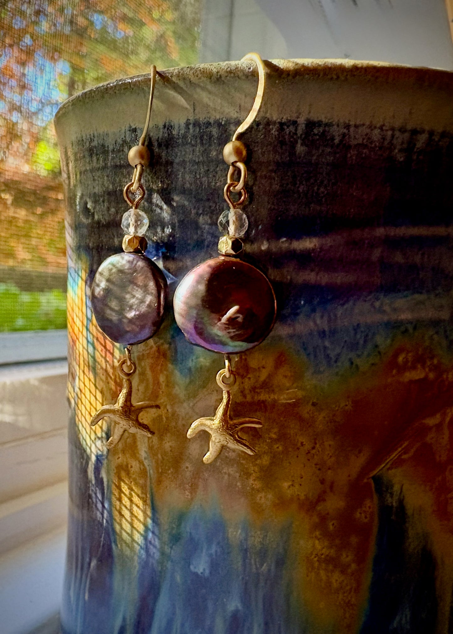 Jazmín Earrings - Peacock Pearl and Quartz