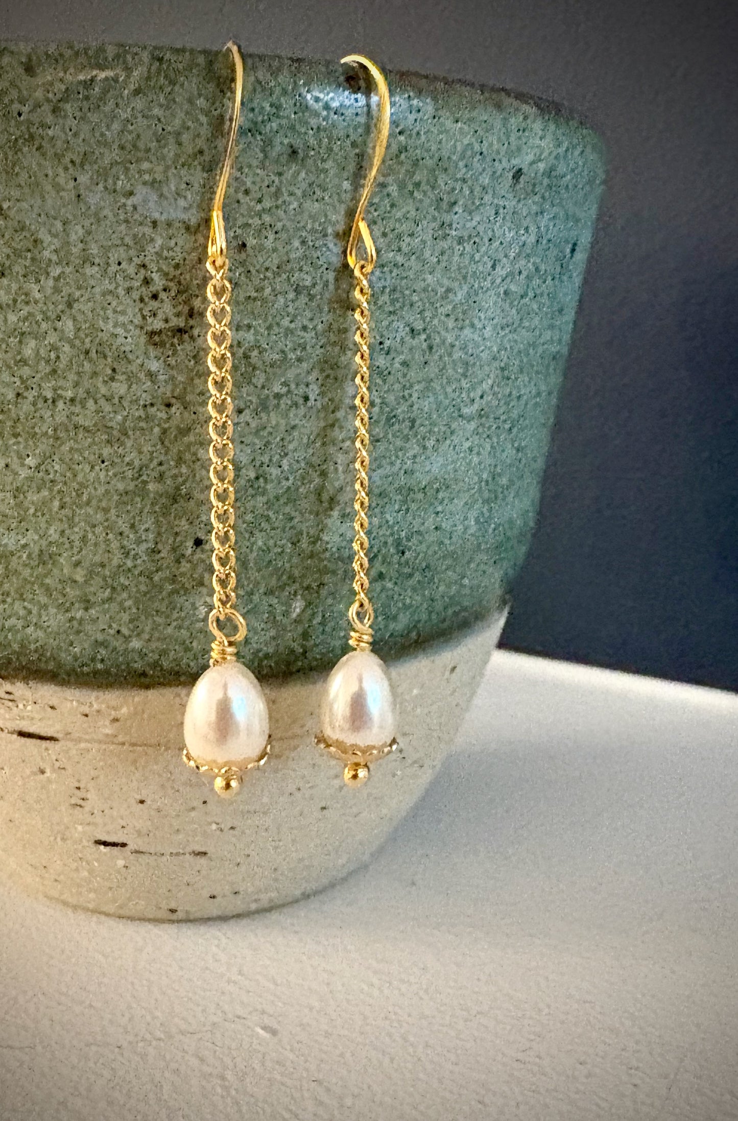 Perla Earrings - Freshwater Pearl
