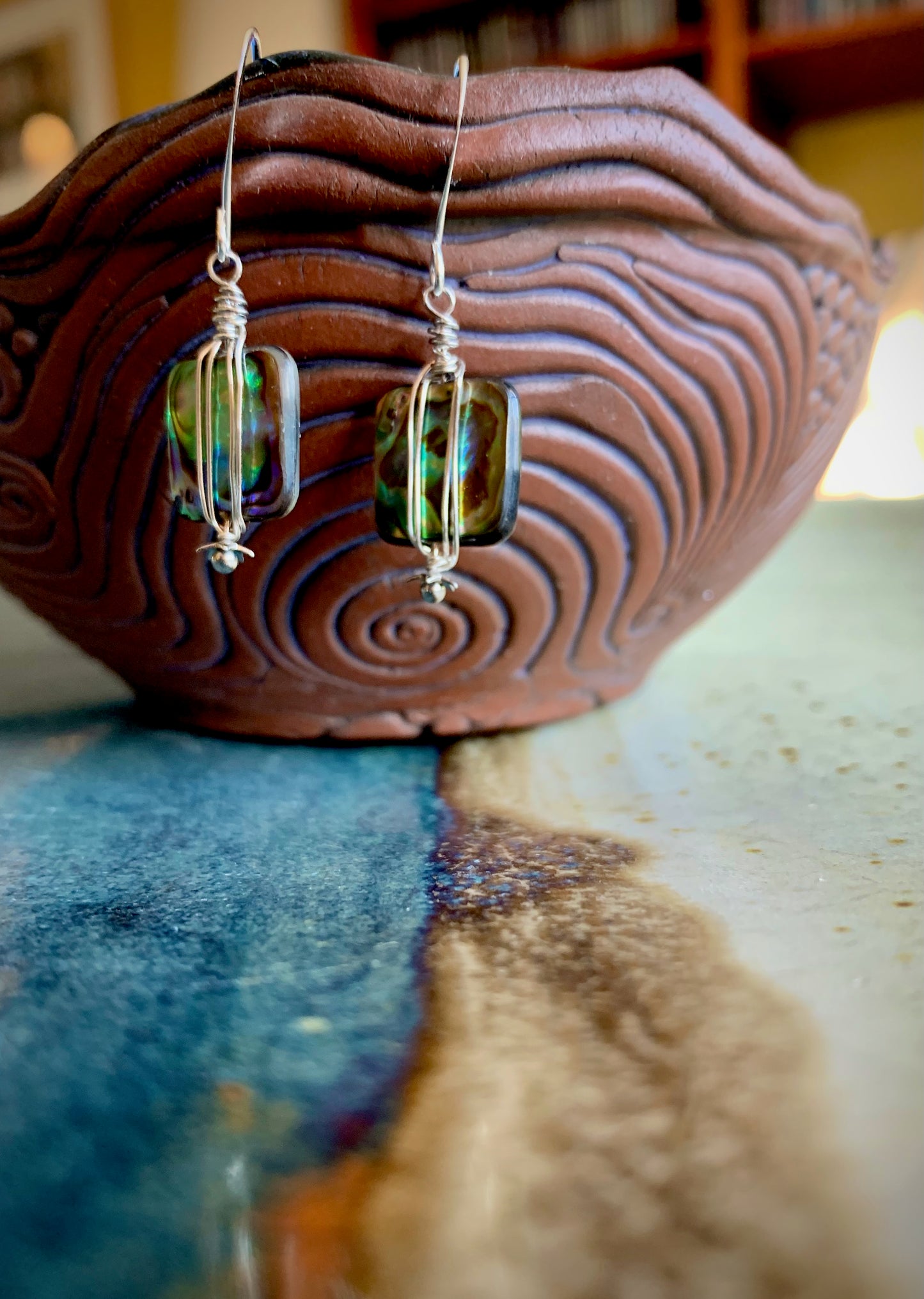 Caracol Earrings - Square Wire-Wrapped Abalone