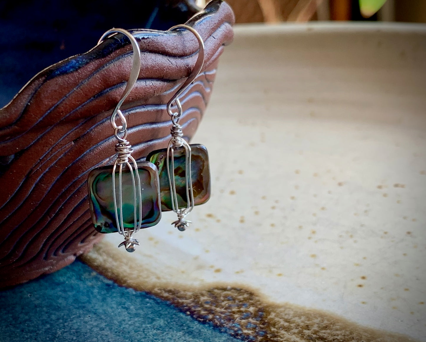 Caracol Earrings - Square Wire-Wrapped Abalone