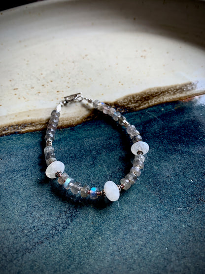 Iris Bracelet - Labradorite and Moonstone