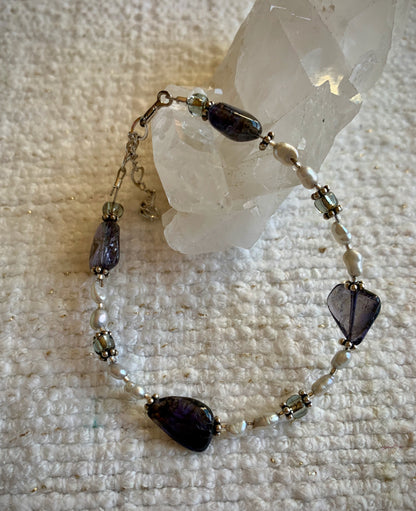 Cytia Bracelet - Iolite and Pearl