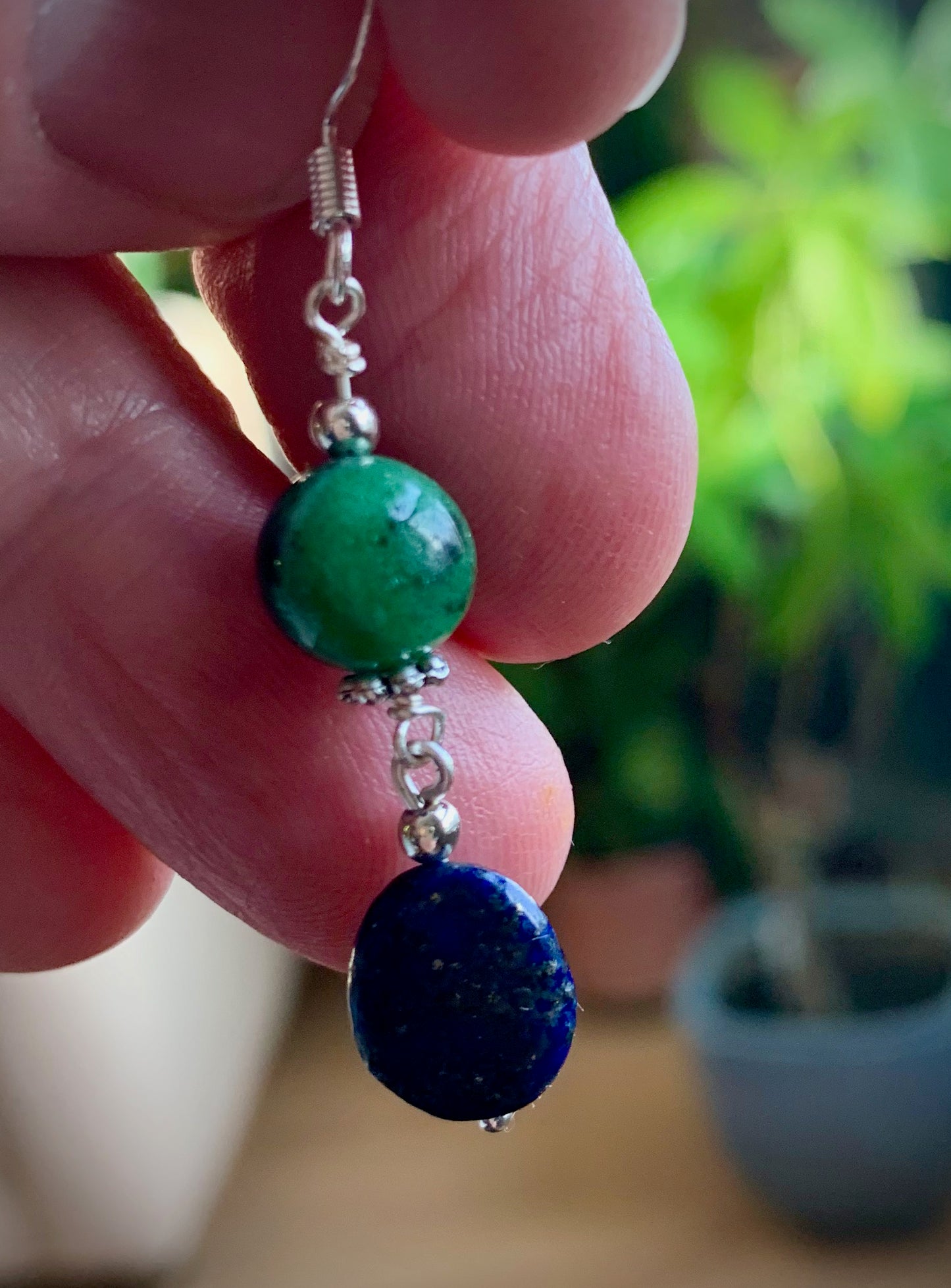 Lluvia Earrings - Ziosite and Lapis Lazuli