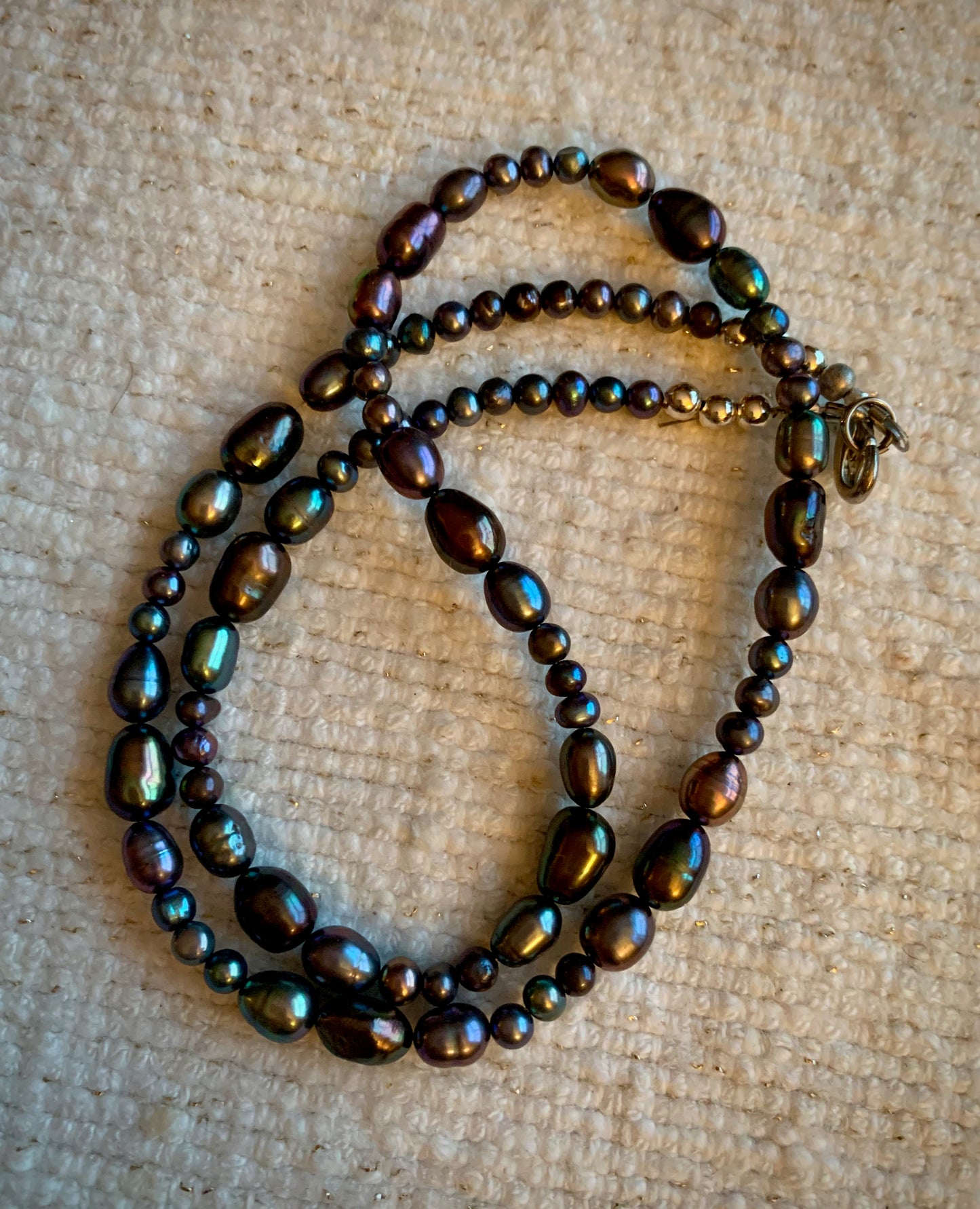 Peacock Pearl Necklace