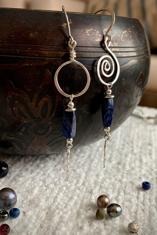 Libertad Earrings - Lapis Spiral and Circle