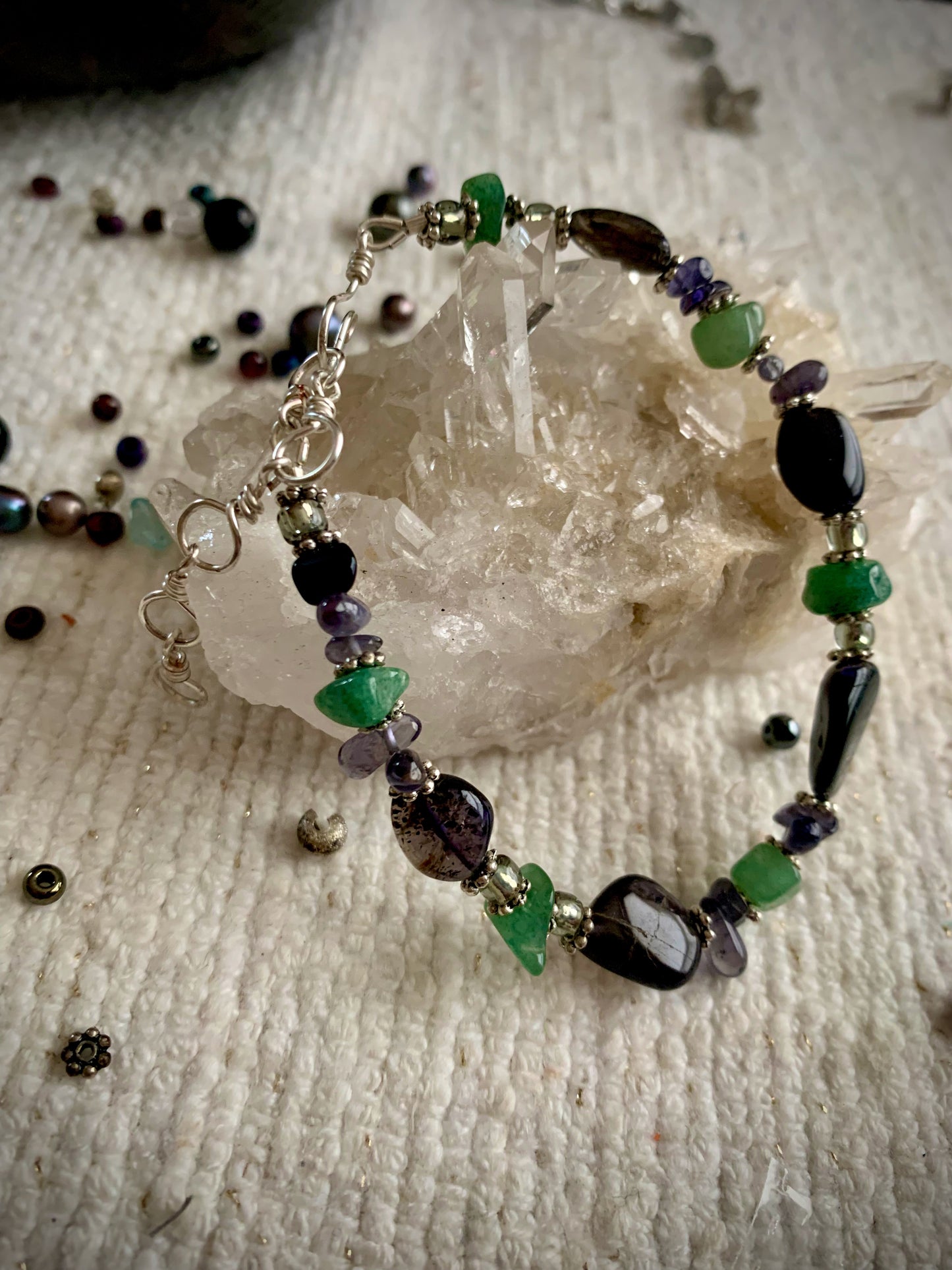 Otris Bracelet - Iolite and Green Aventurine